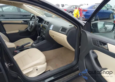 2011 Volkswagen Jetta 2.5L Se from USA, damaged, VIN 3VWDX7AJ3BM352032